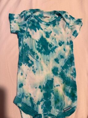 Gerber Teal and White Tie-Dye Short Sleeve Onesie